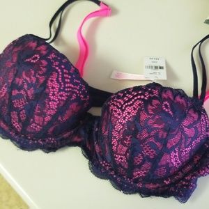 NWT VS bra